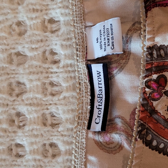 CROFT & BARROW Size 16 Classic A Line Skirt - Picture 2 of 3